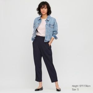 Uniqlo crepe jersey tapered pant